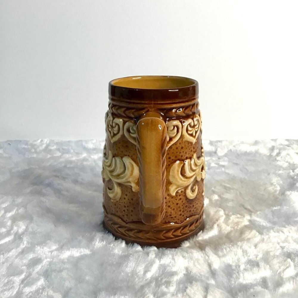 Vintage Lefton Mug/Stein Tankard Style Medieval Renaissance Embossed 1950's MCM - Picture 2 of 10